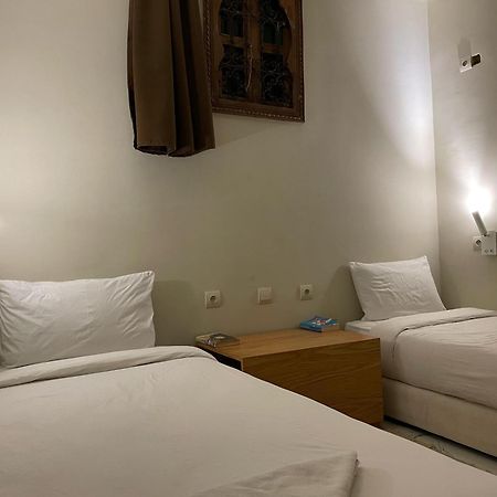 Хостел Playa Del Sol Surf House Tamraght Екстер'єр фото