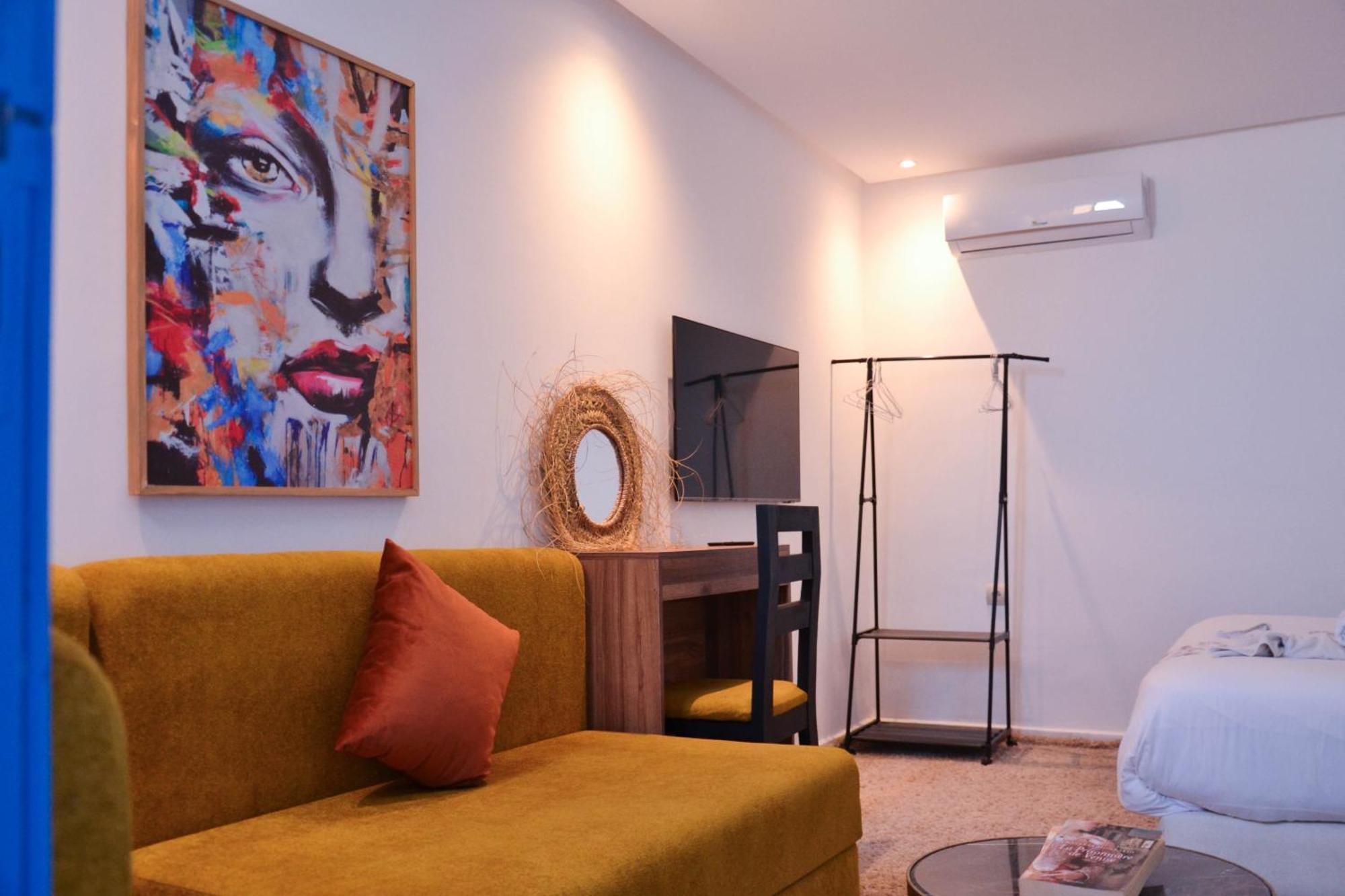 Хостел Playa Del Sol Surf House Tamraght Екстер'єр фото