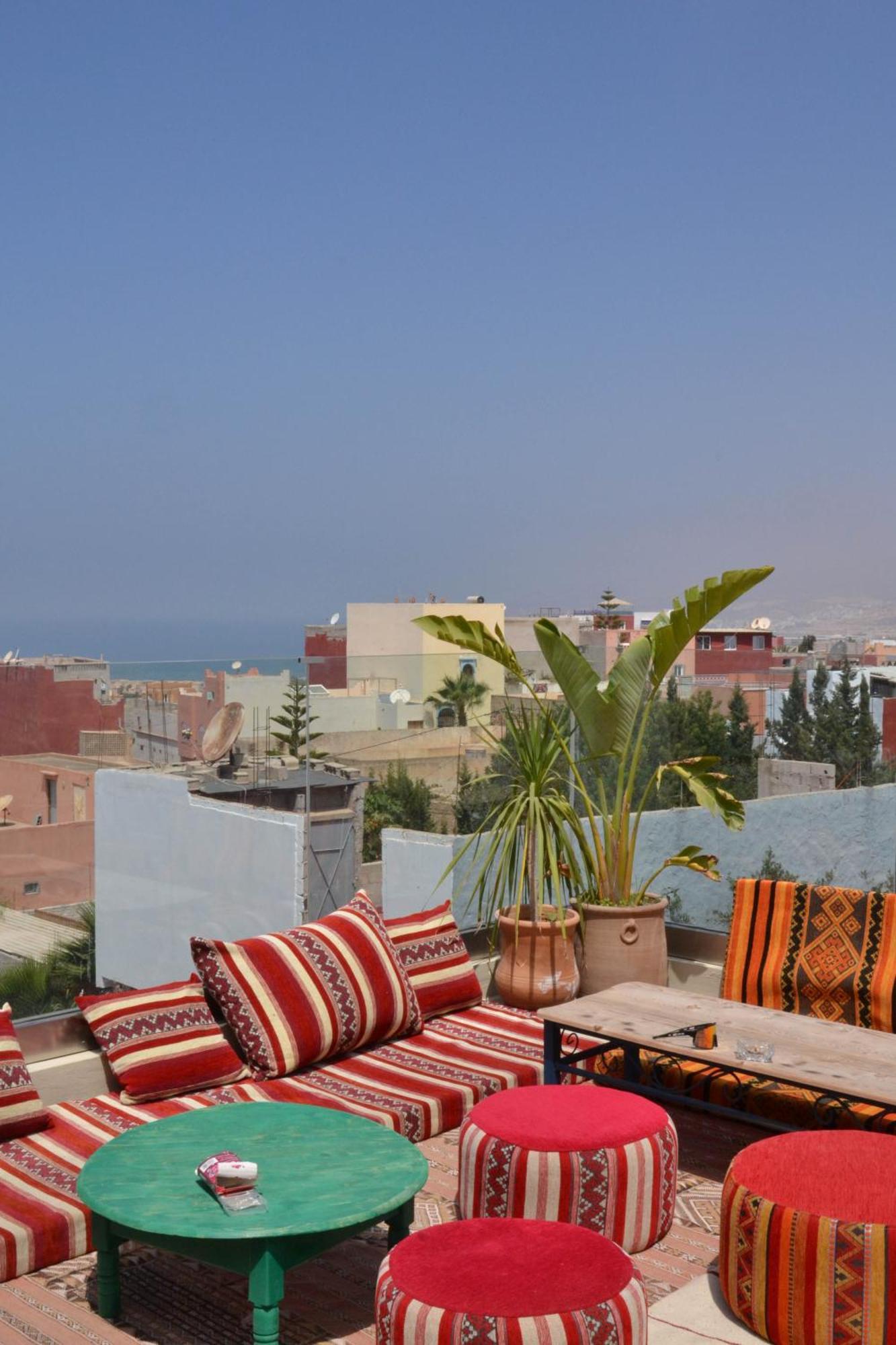 Хостел Playa Del Sol Surf House Tamraght Екстер'єр фото