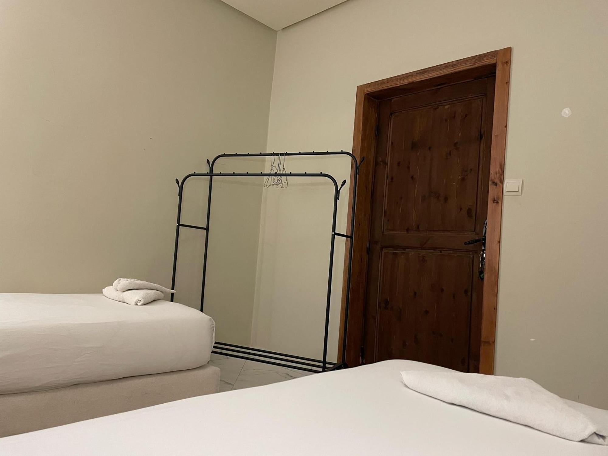 Хостел Playa Del Sol Surf House Tamraght Екстер'єр фото