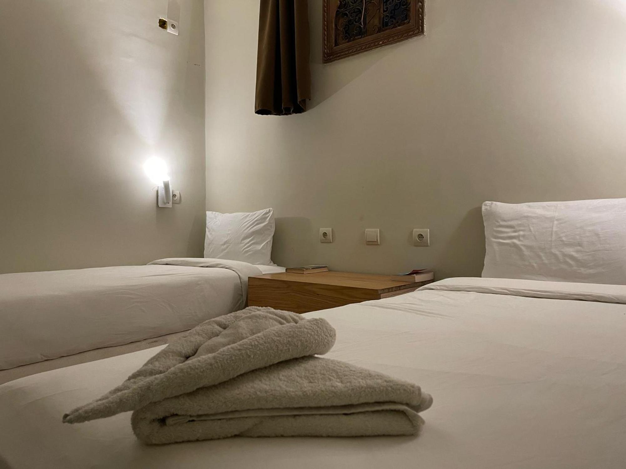 Хостел Playa Del Sol Surf House Tamraght Екстер'єр фото
